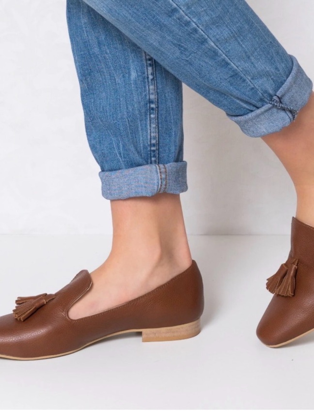 M. GEMI leather flats with tassels.
